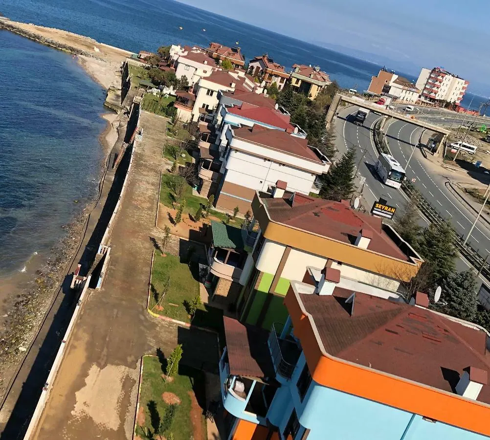 Seyran Seaside Apartments- 2-Garden Floor Trabzon Villa